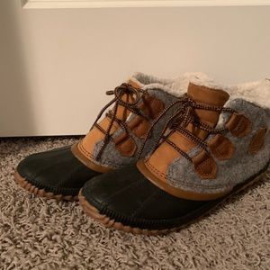 Sorel out n about boot